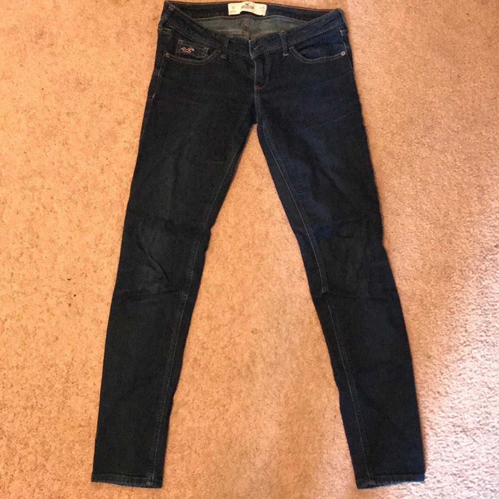 Hollister Skinny Jeans - Picture 3 of 5